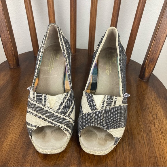 Toms Striped Espadrille Woven Heel Wedges Sz 7.5 - Picture 2 of 6